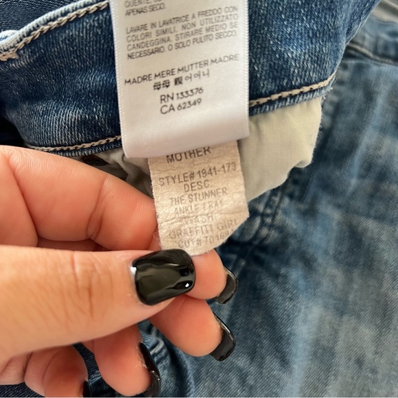 MOTHER The Stunner Ankle Fray Jeans in Graffiti Girl - Picture 11 of 16